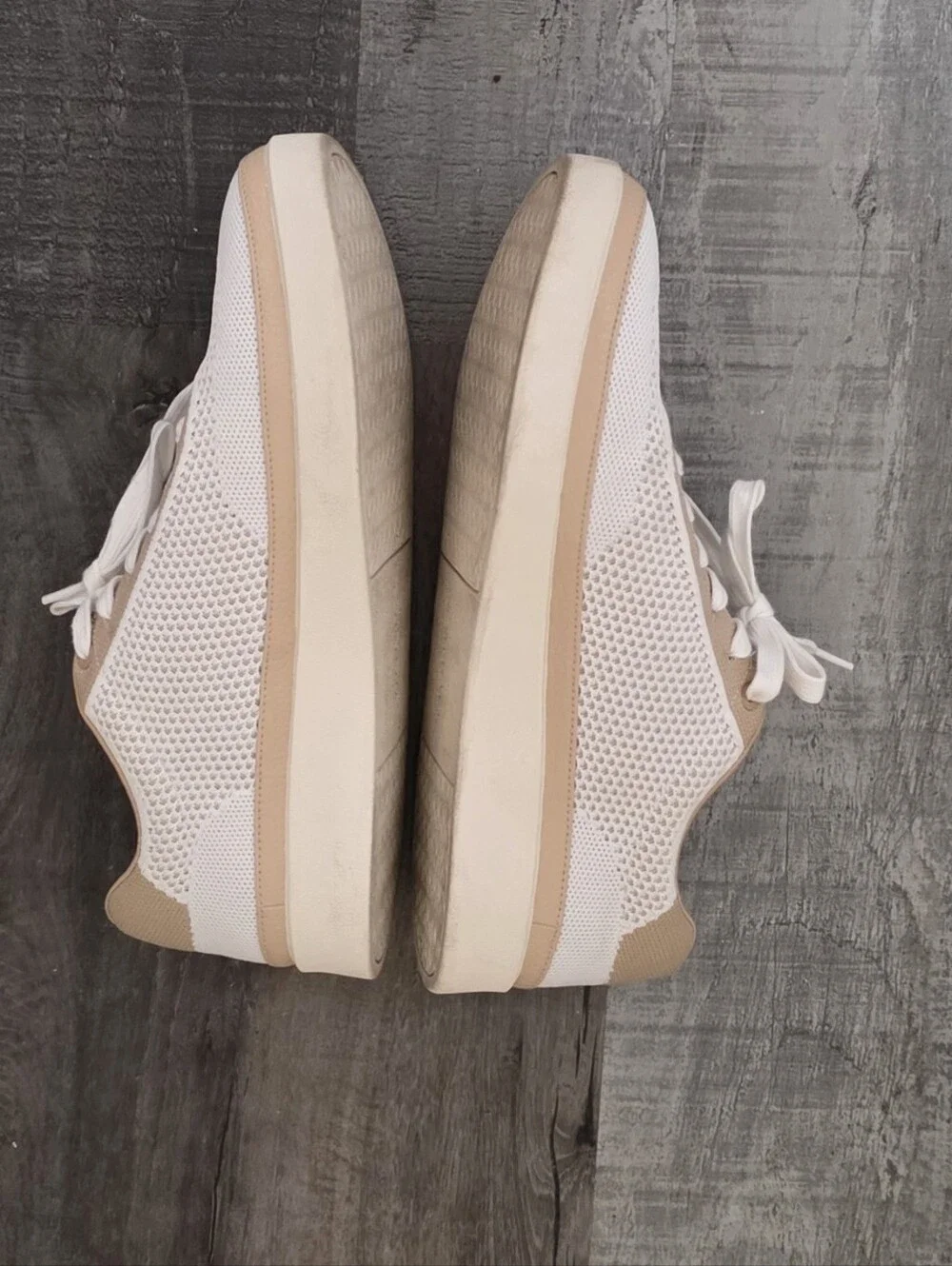 Vionic Galia  White  Knit  Platform Sneakers